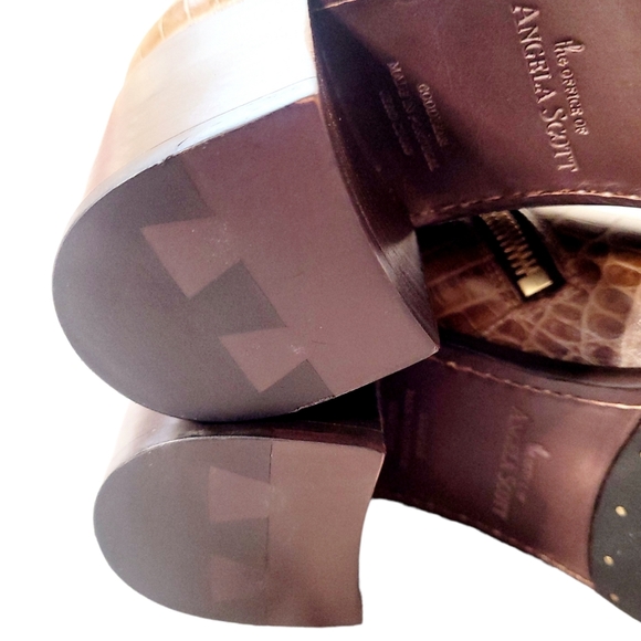 The Office Of Angela Scott Moc Croc Alligator Leather Ankle Boots 40 WIDE - Picture 8 of 16